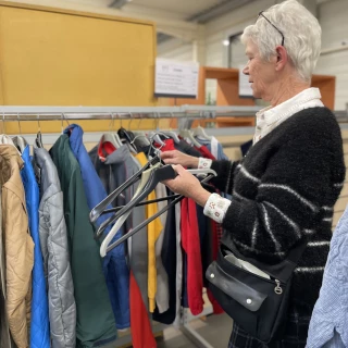 Anne-Marie, bénévole à la boutique