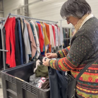 Bernadette, bénévole à la boutique